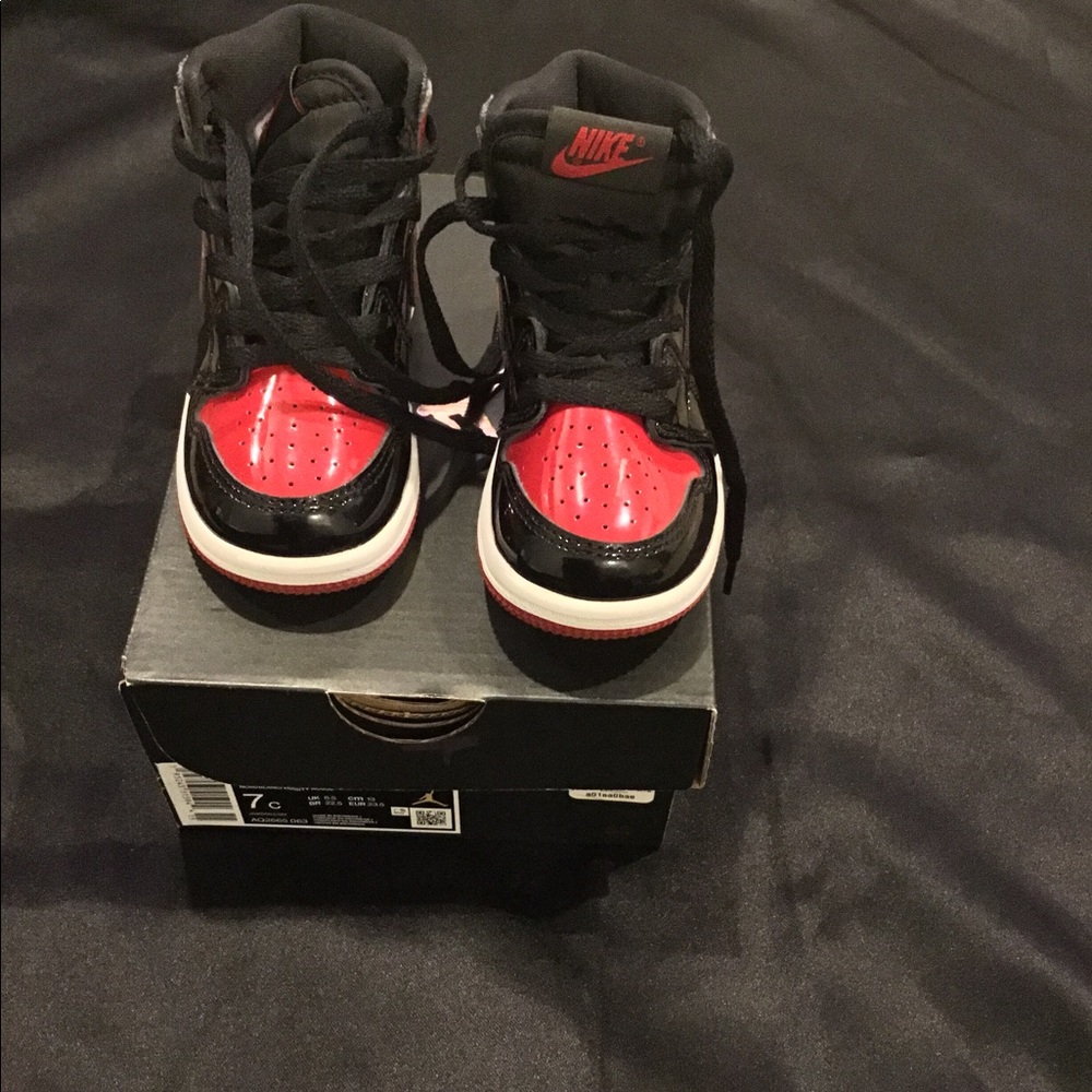 Air Jordan 1 Retro High OG TD ‘Patent Red’